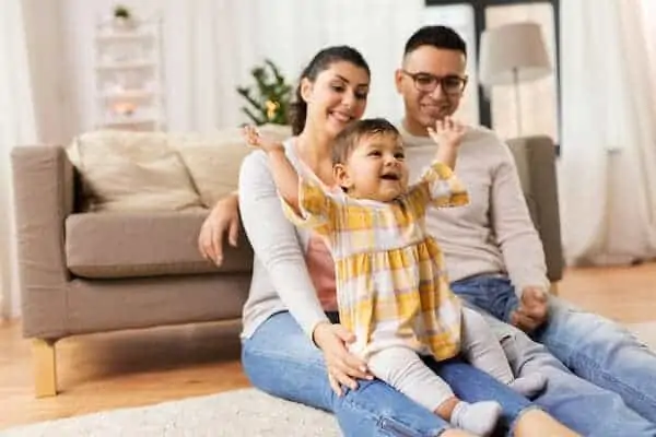 baby attachment with mom