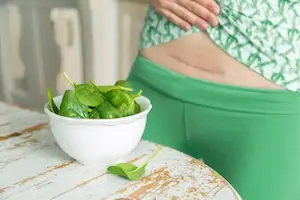 bowl of spinach for diet