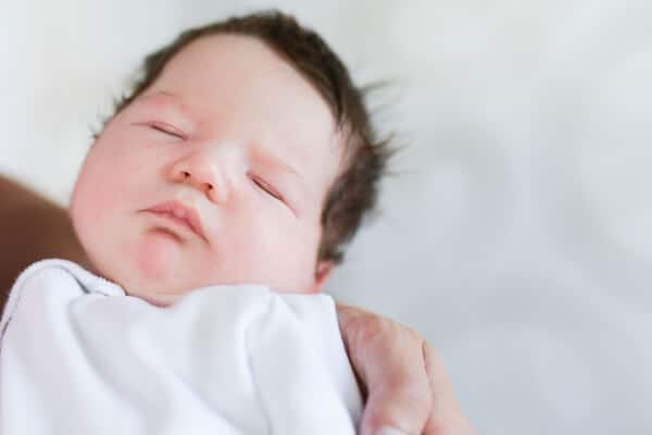 Everything to Know About a Recessed Chin Baby and Breastfeeding