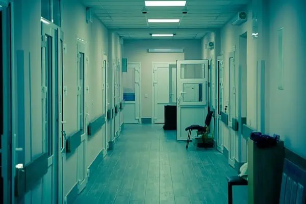 noiseless hospital corridor